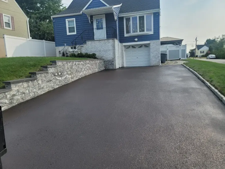 Sealcoating Service by MAC Paving and Sealcoating – Premier Asphalt Sealcoating Company NJ.